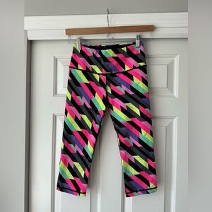Victoria's Secret Sport VSX Knockout Capri Geometric Cropped Tight Leggings XXS